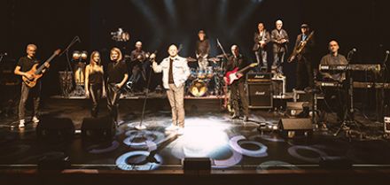 Phil The Phil Collins & Genesis Tribute Show26. september 2026 i Koncertsalen Alsion i Sønderborg